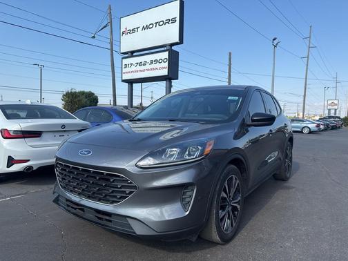 2021 Ford Escape SE