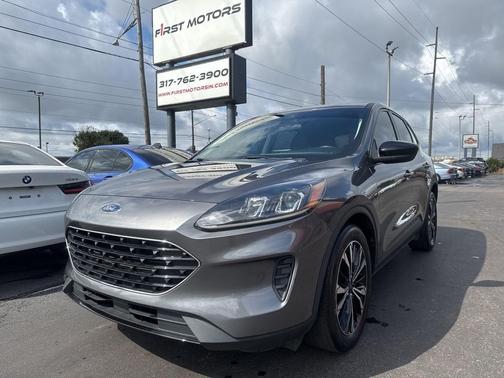2021 Ford Escape SE