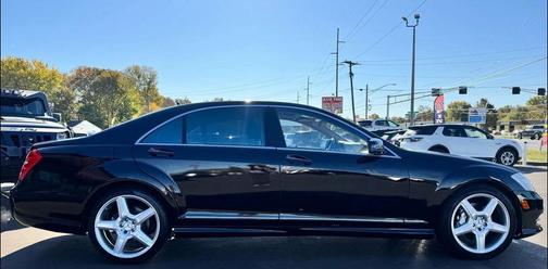 2012 Mercedes-Benz S-Class S550