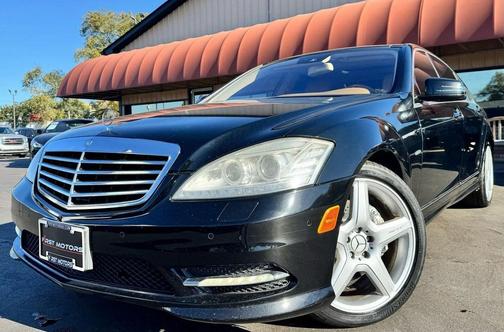 2012 Mercedes-Benz S-Class S550