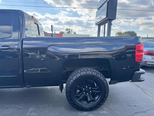 2017 Chevrolet Silverado 1500 2LT