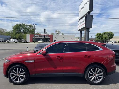 2018 Jaguar F-PACE 25t Prestige