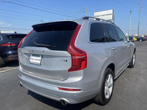 2018 Volvo XC90 T5 Momentum