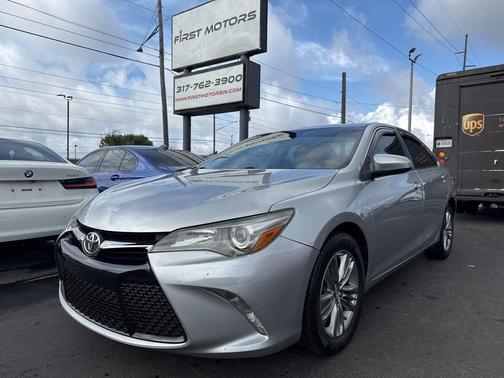 2015 Toyota Camry SE