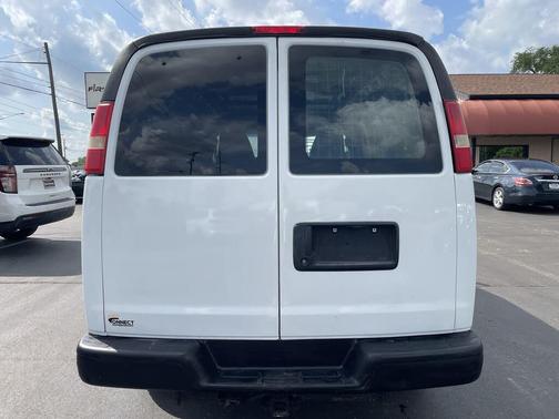 2014 Chevrolet Express 2500 Work Van