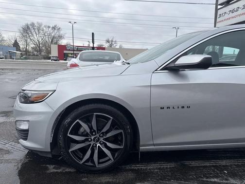 2021 Chevrolet Malibu FWD RS