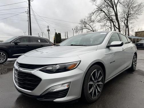 2021 Chevrolet Malibu FWD RS
