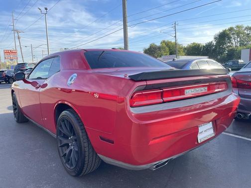 2012 Dodge Challenger SXT