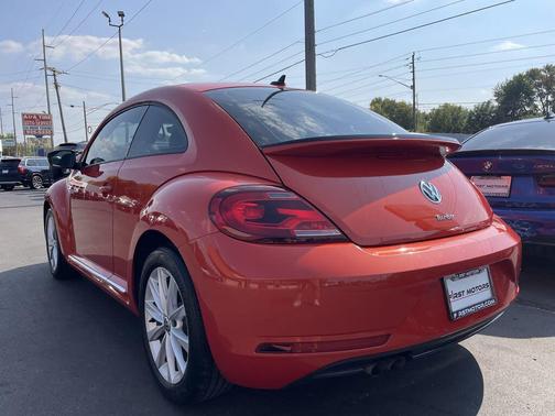 2018 Volkswagen Beetle 2.0T S