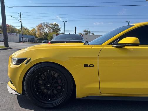 2015 Ford Mustang GT Premium
