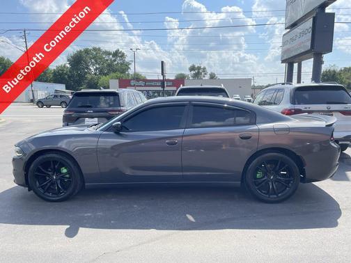 2018 Dodge Charger SXT
