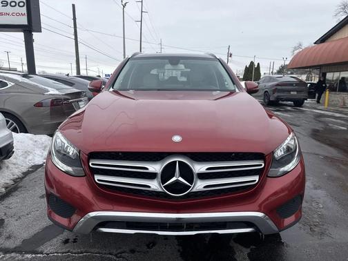 2017 Mercedes-Benz GLC 300 4MATIC