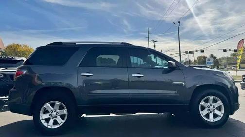 2013 GMC Acadia SLE-2