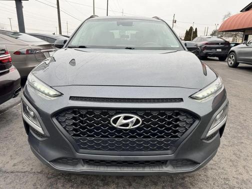 2020 Hyundai KONA SEL