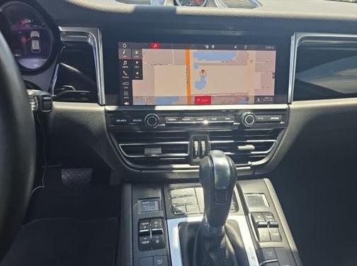 2019 Porsche Macan Base