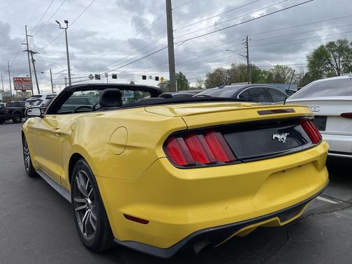 2017 Ford Mustang EcoBoost Premium