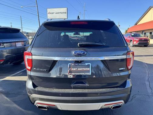 2017 Ford Explorer Platinum