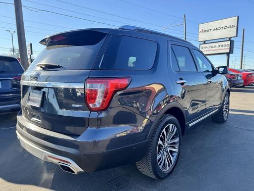 2017 Ford Explorer Platinum