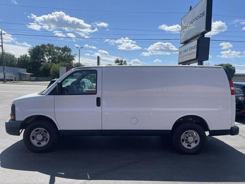 2009 Chevrolet Express 2500 Cargo