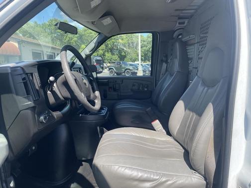 2009 Chevrolet Express 2500 Cargo