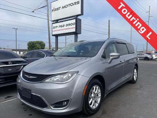 2020 Chrysler Pacifica Touring L