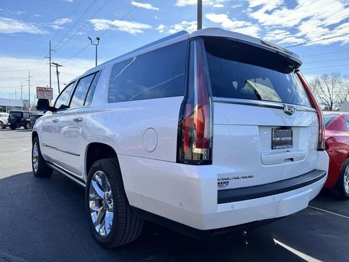 2019 Cadillac Escalade ESV Premium Luxury
