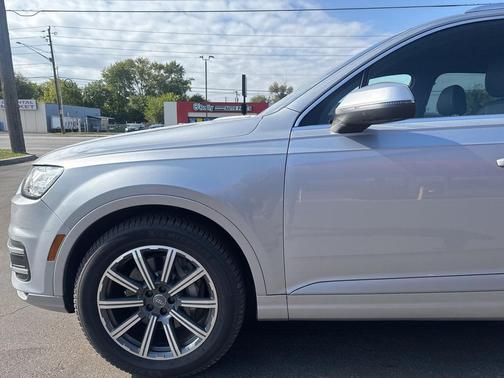 2018 Audi Q7 3.0T Premium Plus