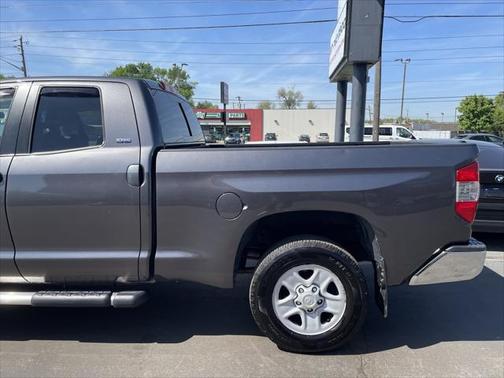 2015 Toyota Tundra SR5