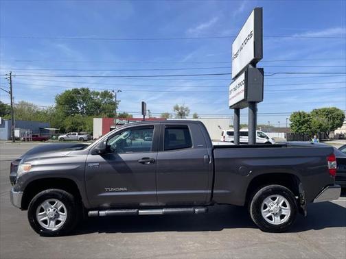 2015 Toyota Tundra SR5
