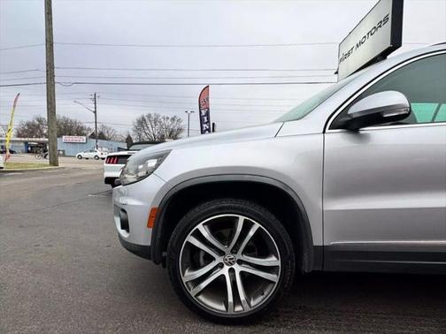 2017 Volkswagen Tiguan 2.0T SEL
