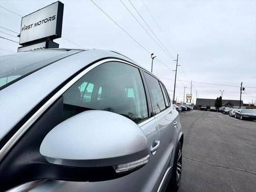 2017 Volkswagen Tiguan 2.0T SEL
