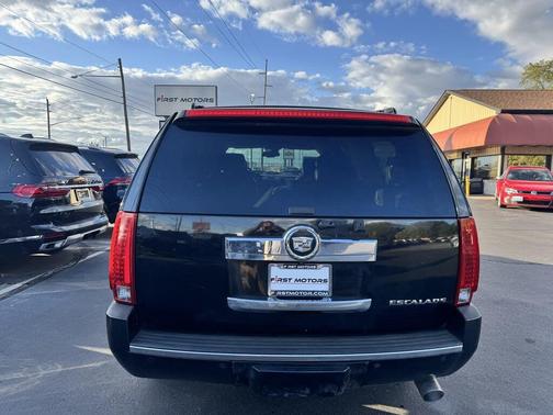 2008 Cadillac Escalade ESV Standard