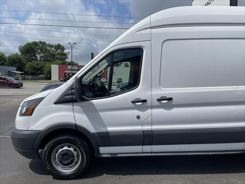 2017 Ford Transit-250 Base