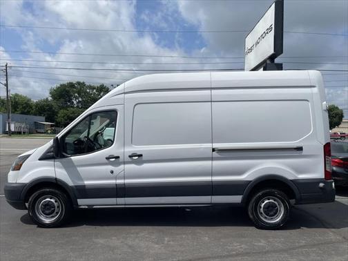 2017 Ford Transit-250 Base