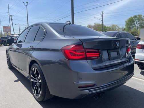 2018 BMW 330 330i