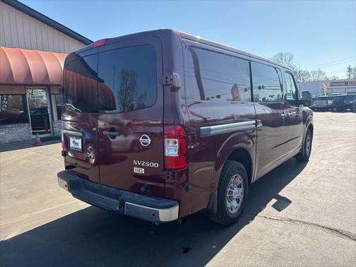 2012 Nissan NV Cargo 2500 SV