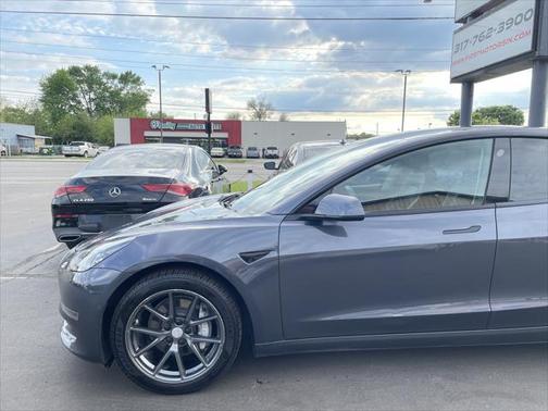 2022 Tesla Model 3 Standard Range