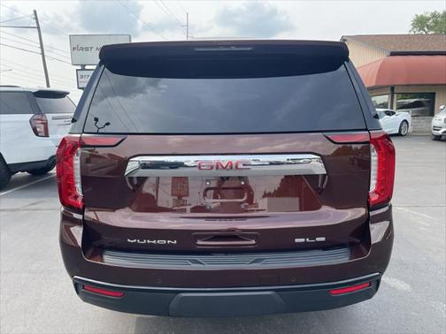 2022 GMC Yukon XL SLE