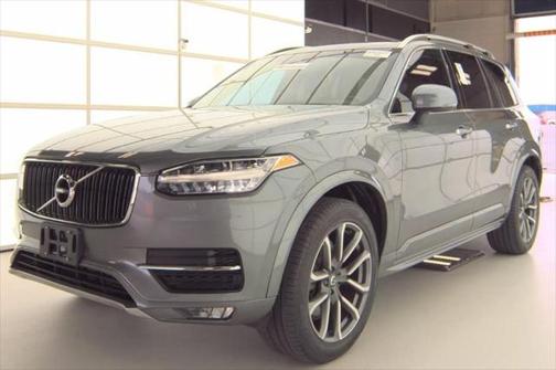 2019 Volvo XC90 T5 Momentum