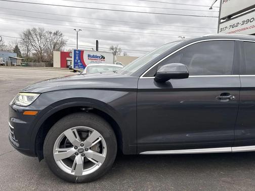 2018 Audi Q5 2.0T Premium Plus