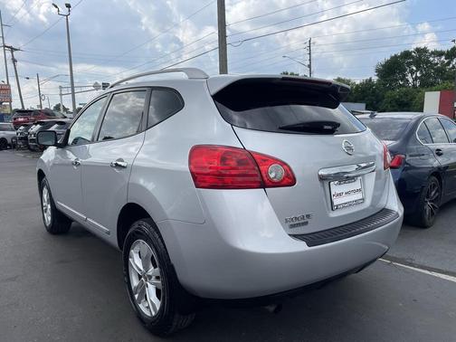 2015 Nissan Rogue Select S