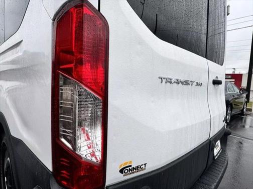 2017 Ford Transit-350 XL