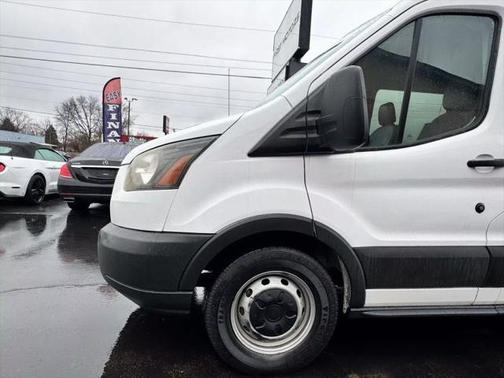 2017 Ford Transit-350 XL