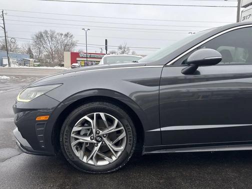 2021 Hyundai SONATA SEL