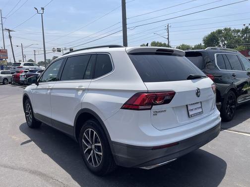 2019 Volkswagen Tiguan 2.0T SE