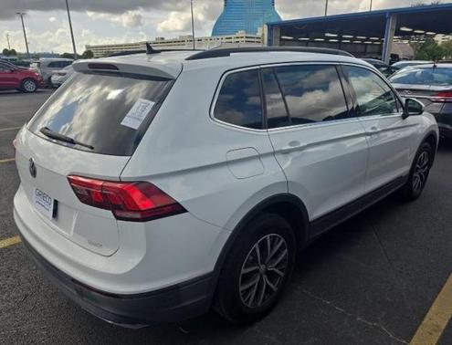 2019 Volkswagen Tiguan 2.0T SE