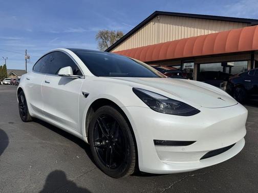 2018 Tesla Model 3 Standard