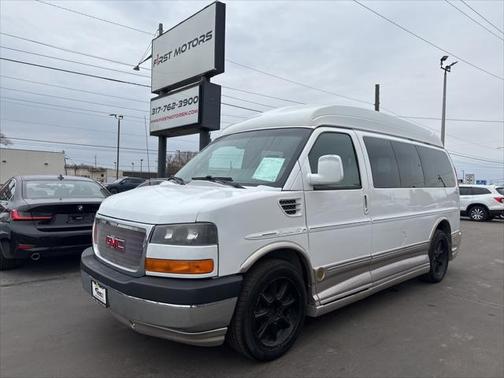2011 GMC Savana 2500 LT