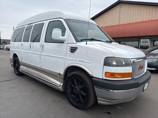 2011 GMC Savana 2500 LT