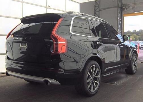 2018 Volvo XC90 T5 Momentum